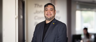 Joseph Escobedo headshot for APS news.