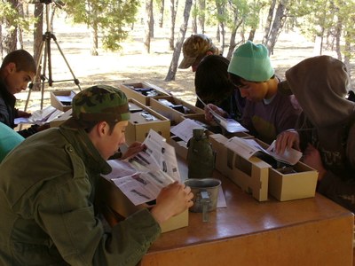 Student read Galileoscope instructions