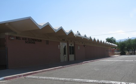 Bel-Air font entrance