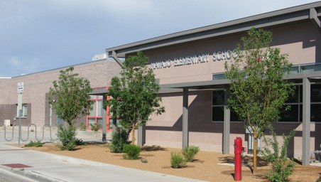 Navajo font entrance
