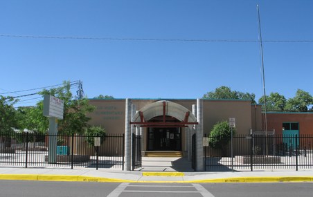 Valle Vista font entrance